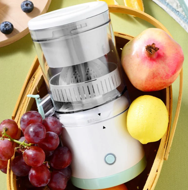 عصارة الفواكه الدوارة